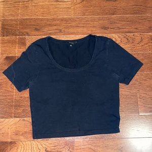 ARITZIA CROP TOP